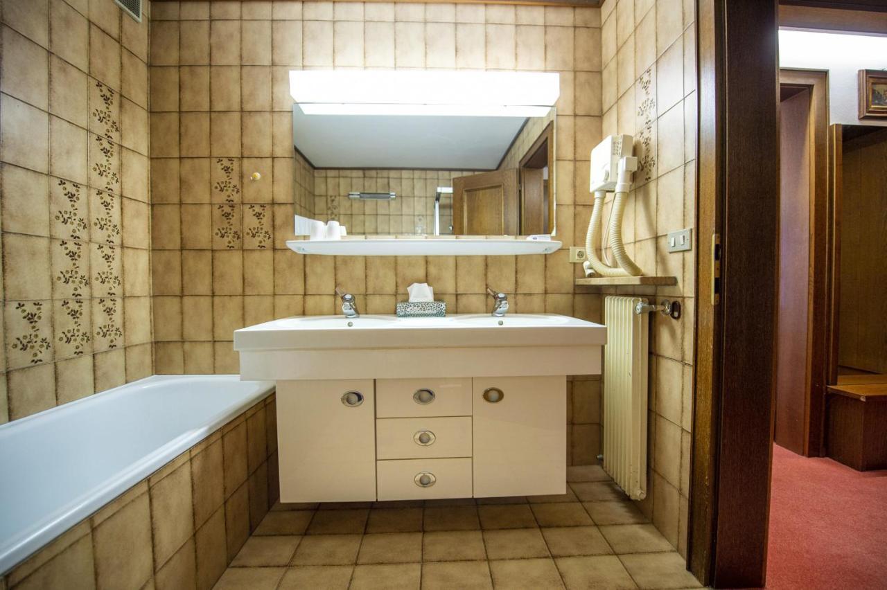 Apartments Meisules Ортізеї Екстер'єр фото