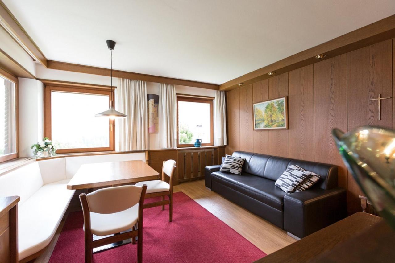 Apartments Meisules Ортізеї Екстер'єр фото