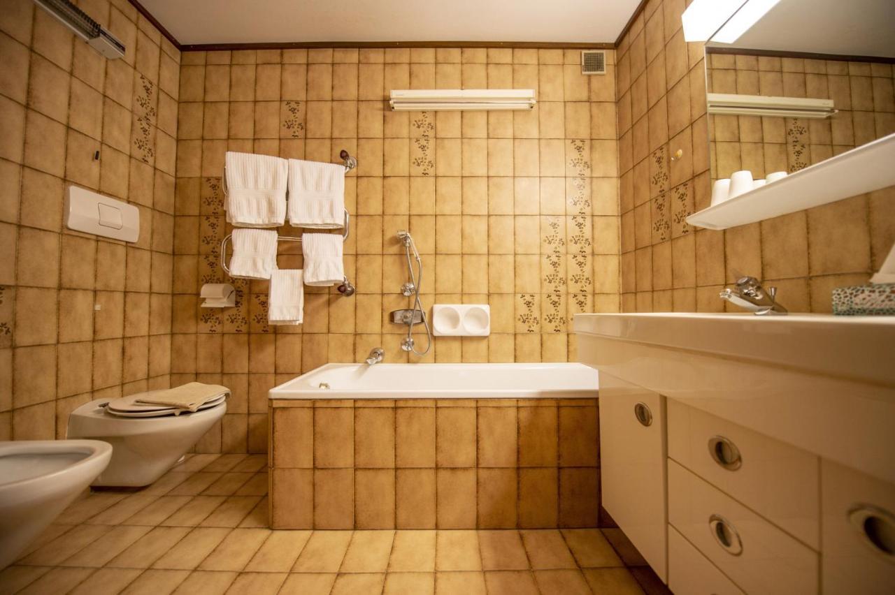 Apartments Meisules Ортізеї Екстер'єр фото
