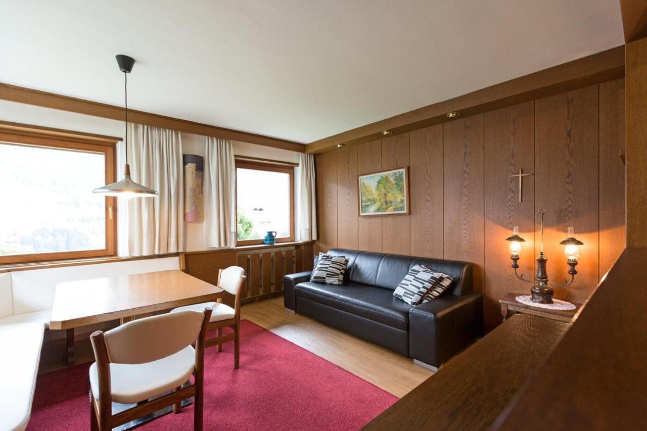 Apartments Meisules Ортізеї Екстер'єр фото