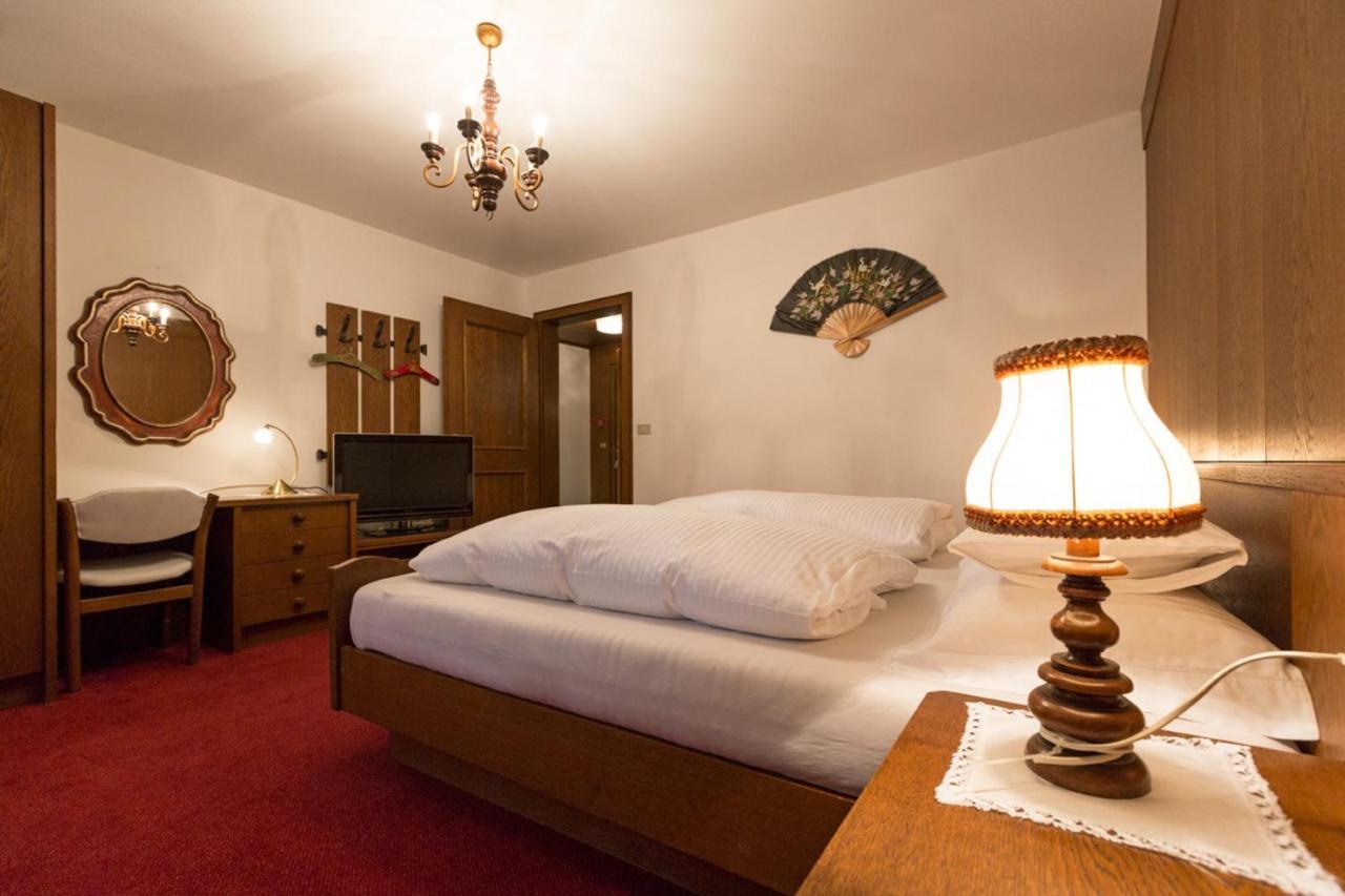 Apartments Meisules Ортізеї Екстер'єр фото