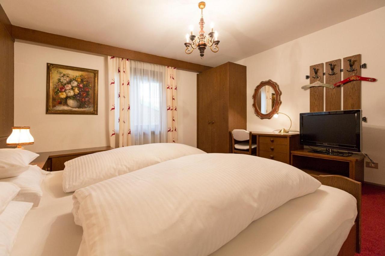 Apartments Meisules Ортізеї Екстер'єр фото