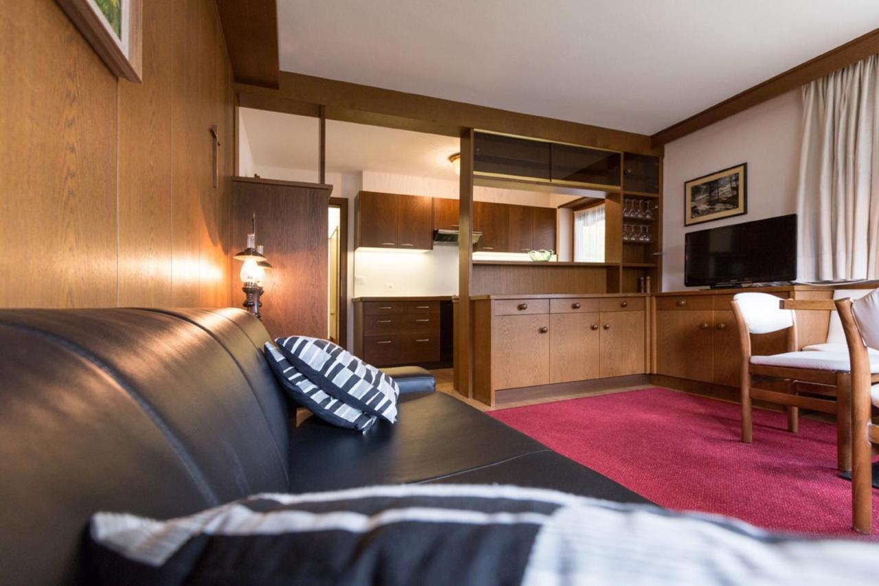 Apartments Meisules Ортізеї Екстер'єр фото